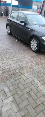 BMW 118d mit TÜV 1 Jahre - BMW 118 aus 2004: 118d