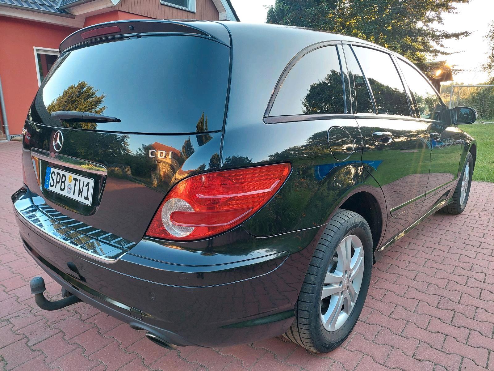 Mercedes-Benz R280 2008 — interior