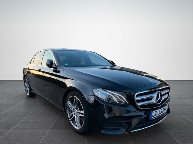 Mercedes-Benz E 220d *AMG*PANORAMA*WIDESCREEN*VOLL*