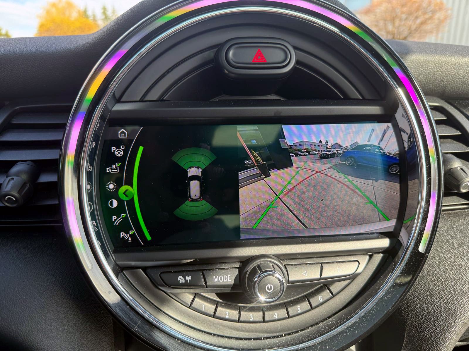 Fahrzeugabbildung MINI Cooper Steptr. LED NAV KAM PDC PANO  eGSD TEMP