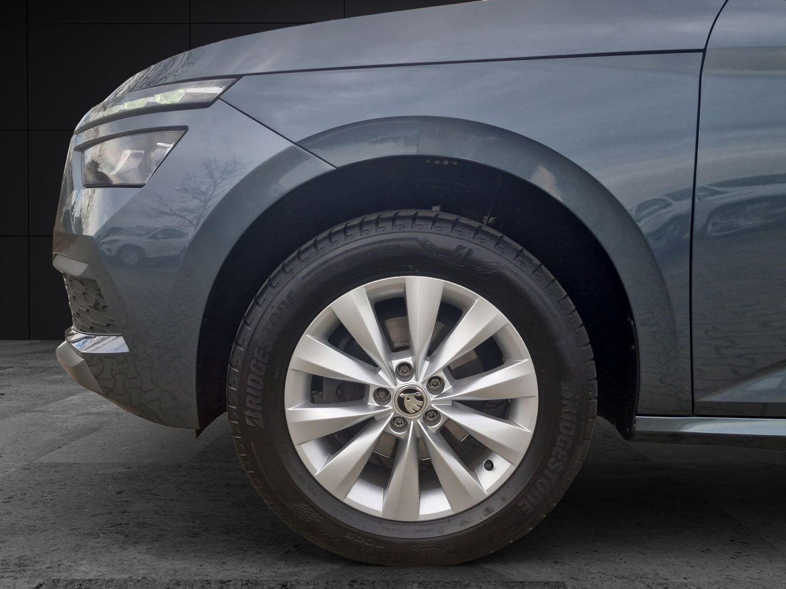 Fahrzeugabbildung SKODA Kamiq Ambition 1,0 TSI LED SHZ GRA APP-CONNECT