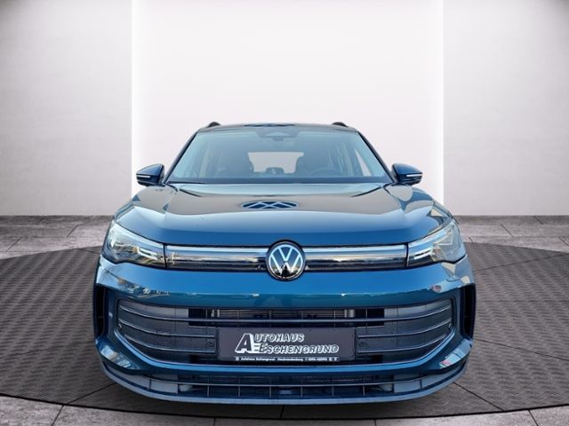 Fahrzeugabbildung Volkswagen Tiguan 1.5 eTSI DSG AHK SHZ RFK GJR CLIMATRONIC
