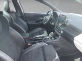 Hyundai i30 N-LINE PANO SHZ LHZ KAMERA PDC NAVI - Hyundai i30: Automatik