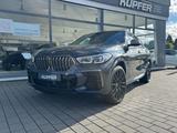 BMW X6 M50 i Pano*AHK*ACC°Standhzg.°Innov.pak°22Zoll - BMW X6 M50 aus 2022