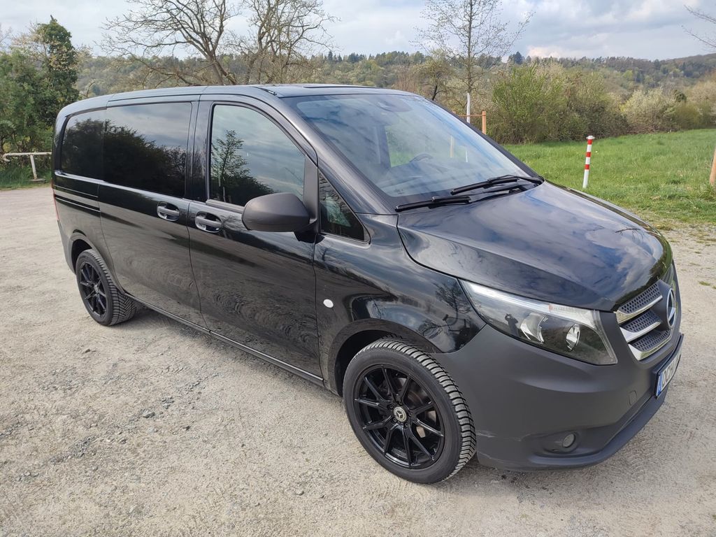 Image of Mercedes-Benz Vito