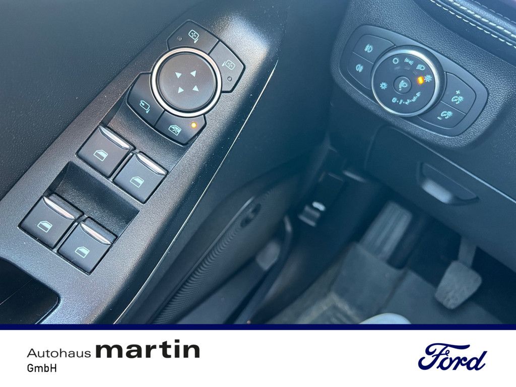 Fahrzeugabbildung Ford Fiesta 1.0 Vignale B&O ACC FSE NAVI SITZHEIZUNG