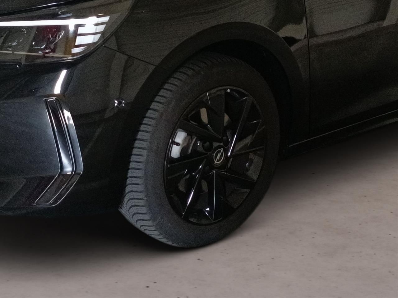 Fahrzeugabbildung Opel Corsa F 1.2 Turbo GS 74KW