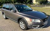 Volvo XC70 2.4 D5 AWD Momentum Oyster Grau Metallic - Volvo XC70: 2.4