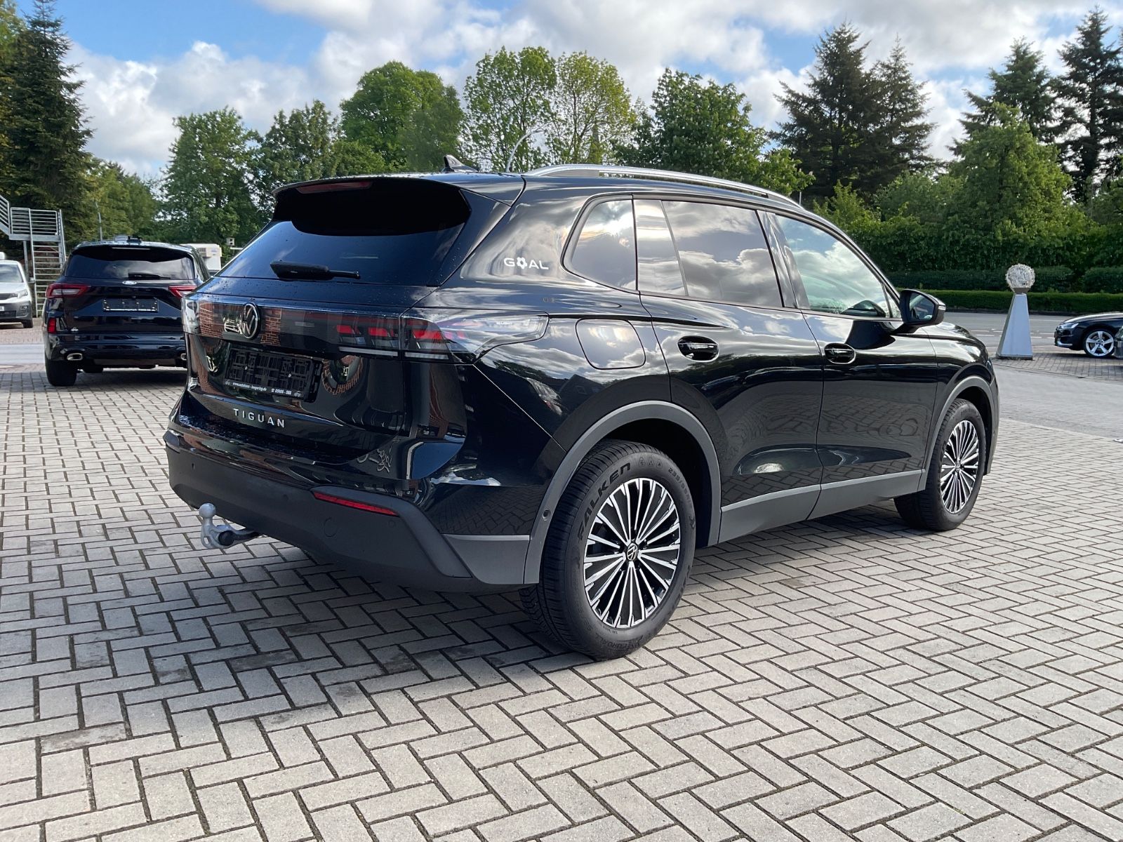 Fahrzeugabbildung Volkswagen Tiguan 2.0 TDI DSG GOAL,AHK,IQLight,Navi,ACC,Kam