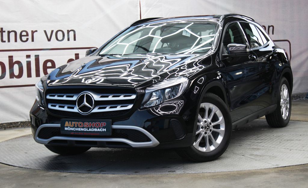 Image of Mercedes-Benz GLA 180