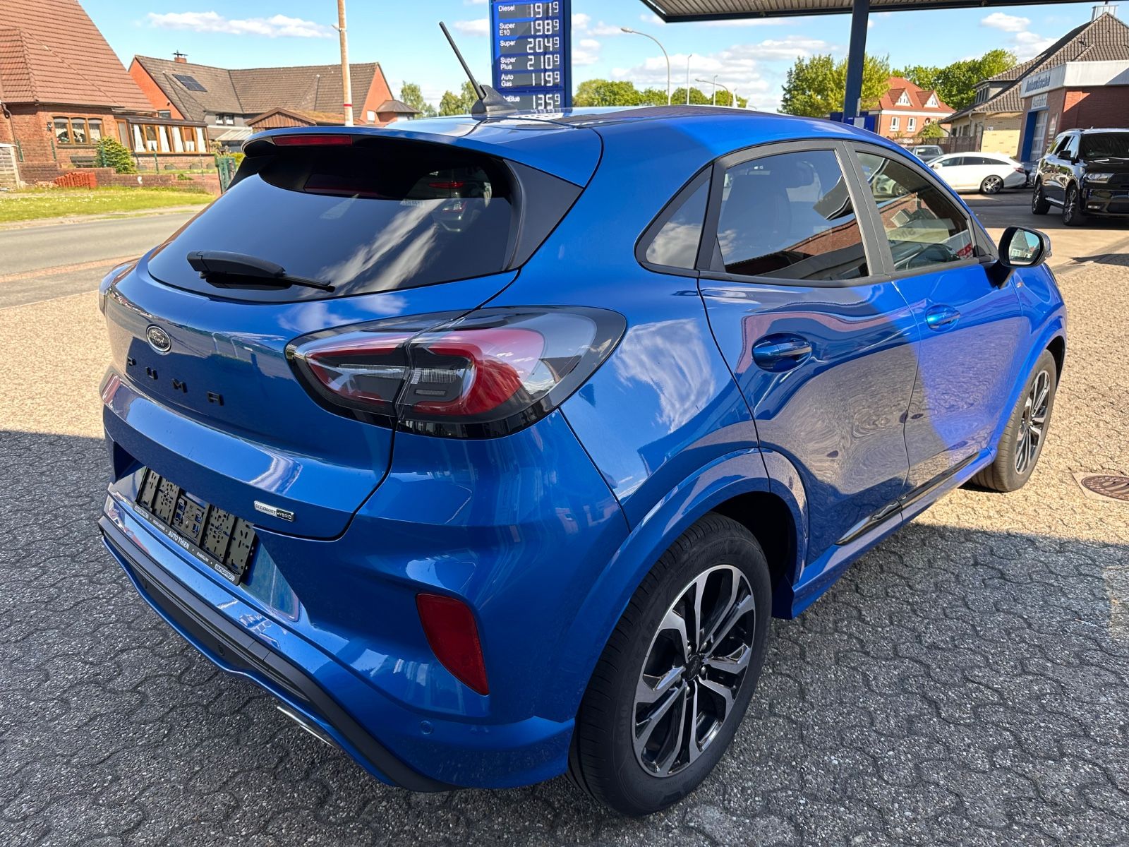 Fahrzeugabbildung Ford Puma ST-Line 1.0 EB DCT LED/Navi/APP/SHZG