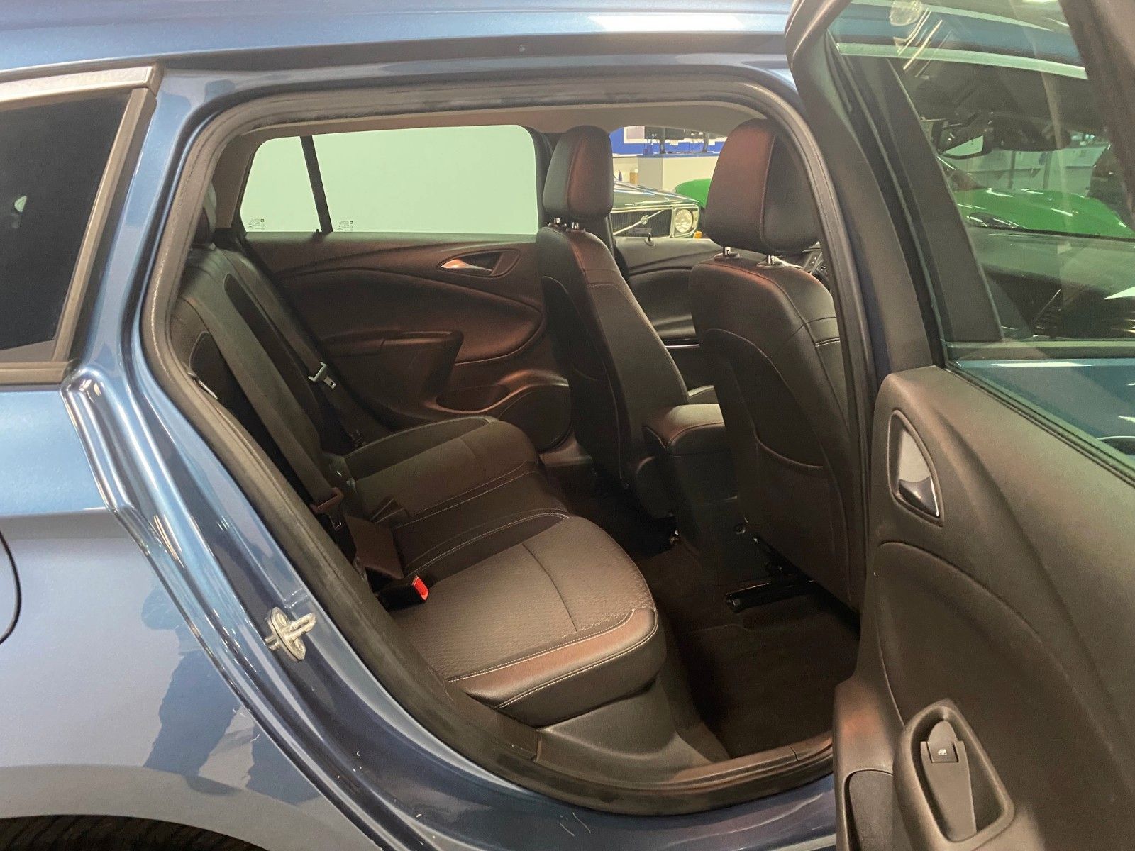 Fahrzeugabbildung Opel Astra ST 1.4 DI Turbo ecoFLEX Innovation 110kW