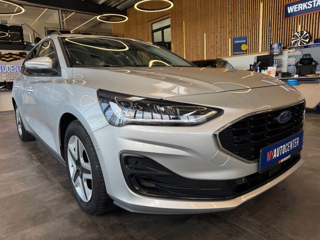 MYAUTOCENTER – Gebraucht- und Jahreswagen mit Werkstattservice in Pfaffenhofen Ford Focus *KEYLESS*TEMPO*SIHZ*LKHZ*NAVI*LED*