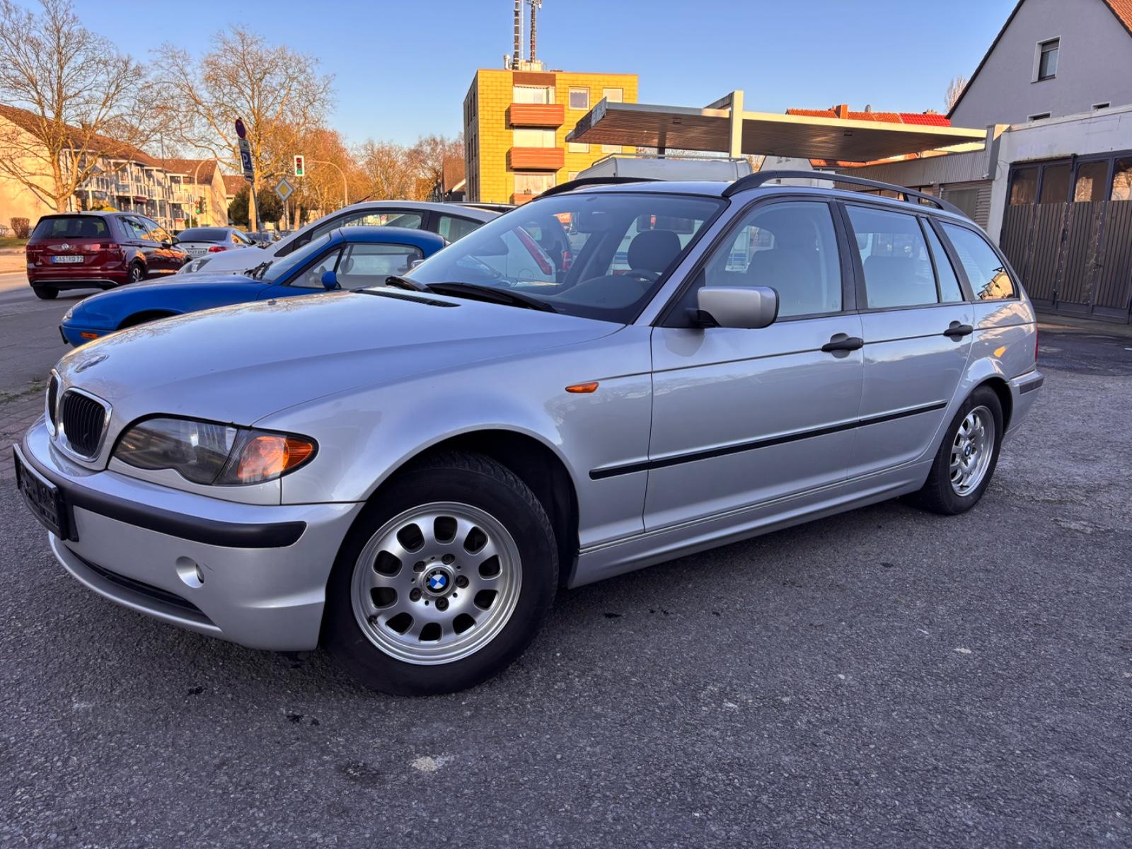 BMW 316i touring Edition Exclusive