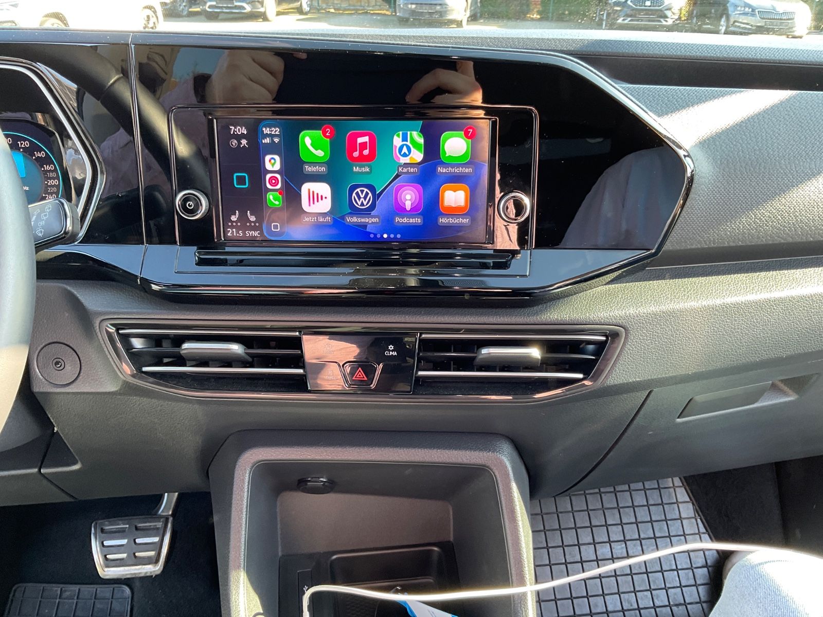 Fahrzeugabbildung Volkswagen Caddy 2,0TDI DSG Style,7Sitze,LED,Panorama,ACC