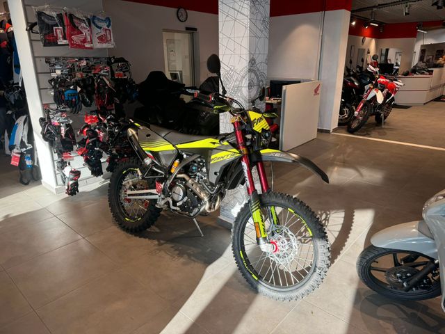 Fantic XEF 125 Enduro Competition 2024 *Tageszulassung*