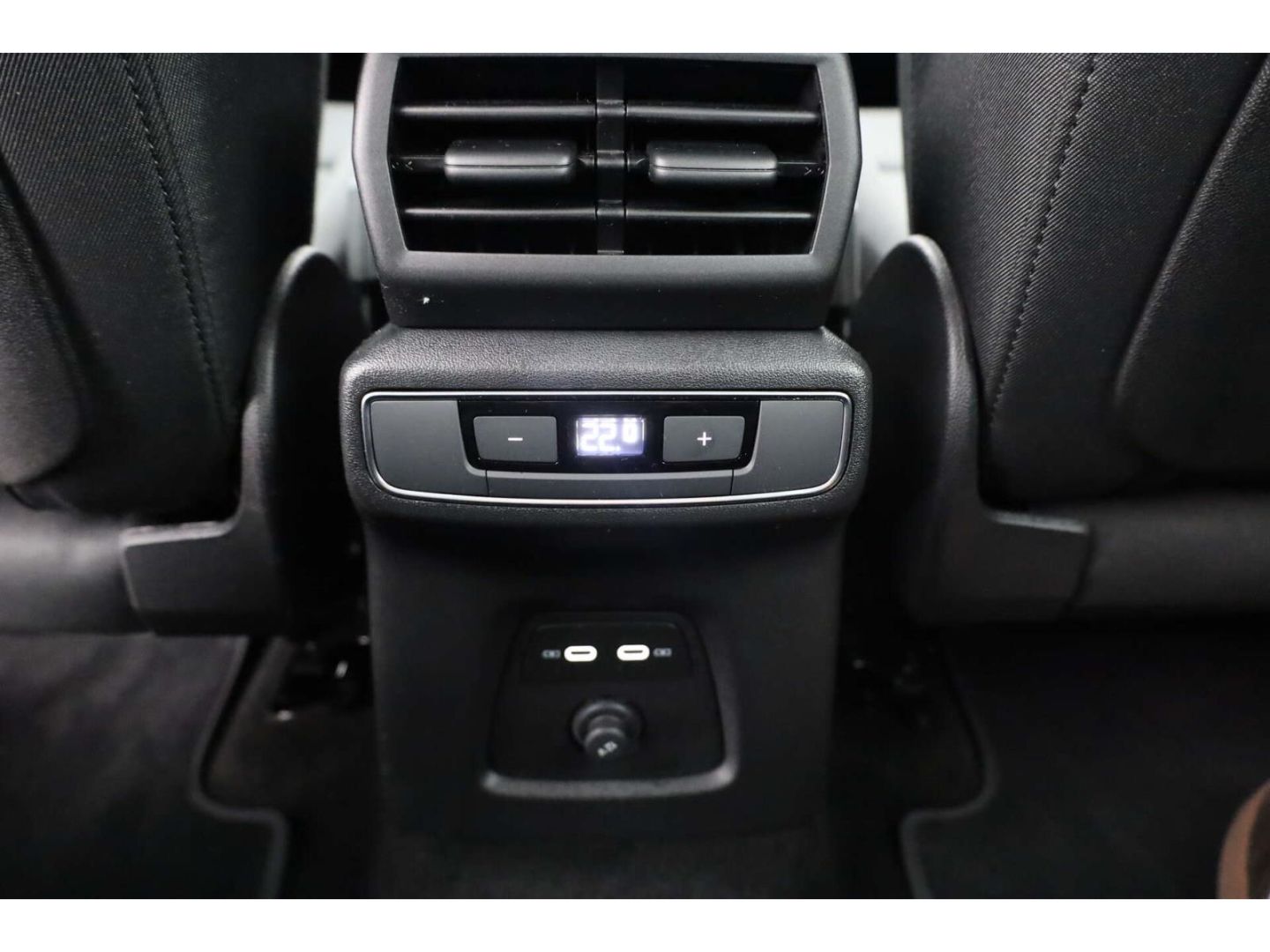 Audi Q4 e-tron - Bild 21