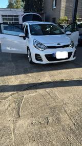Kia Rio 1 Hand top Zustand - Kia Rio in Düsseldorf