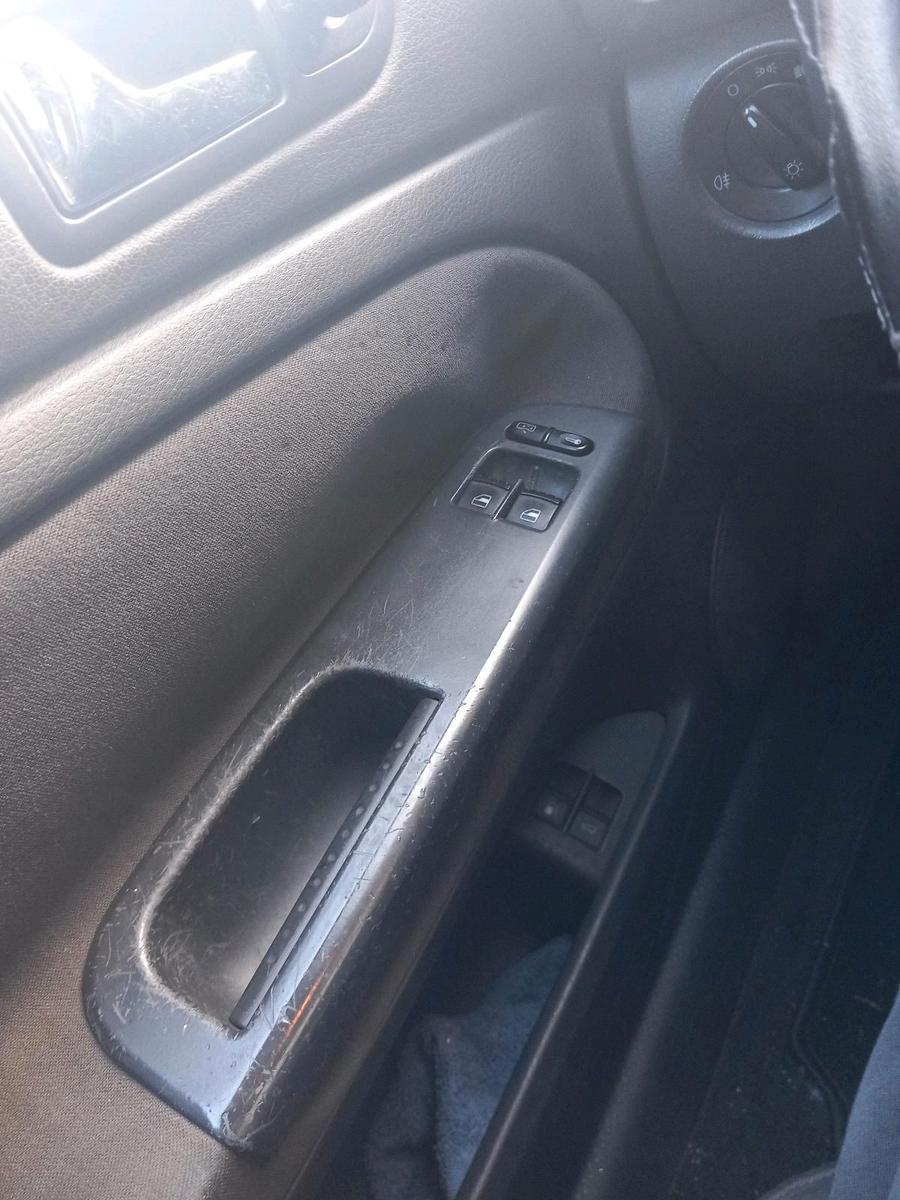 Volkswagen Passat 2004 — photo 7
