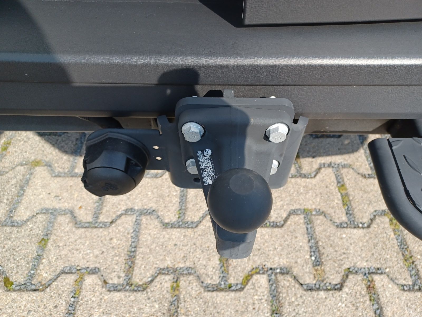 Fahrzeugabbildung Volkswagen Crafter Kasten 35 TDI MR KLIMA AHK RADIO HOLZFUS
