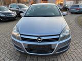 Opel Astra 1.6 Edition 77kW - Opel Astra aus 2004: 1.6