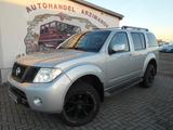 Nissan Pathfinder 2.5 dCi LE 7-SITZER/NAVI/XENON/LEDER - Nissan Pathfinder mit Diesel-Antrieb: Automatik