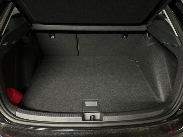 Fahrzeugabbildung Volkswagen Taigo 1,0 TSI LED-MATRIX NAVI APPCONNECT SHZ ALU