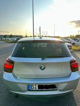 BMW Unfallfrei 1.16i Automatik Voll Ausstattung  - BMW 116 mit Benzin-Antrieb: Limousine, Klimaautomatik
