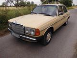 Mercedes-Benz Mercedes W123 200D  H-Kennzeichen - Mercedes-Benz 200: D W123