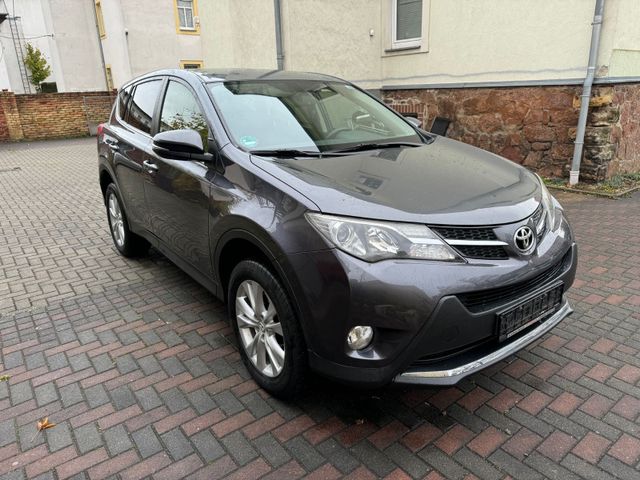 Toyota RAV 4 2,0-l-4x4 NAVI, KAMERA