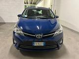 Toyota Verso 1.6 Active - Toyota Verso mit Benzin-Antrieb: Kleinbus, 1.6