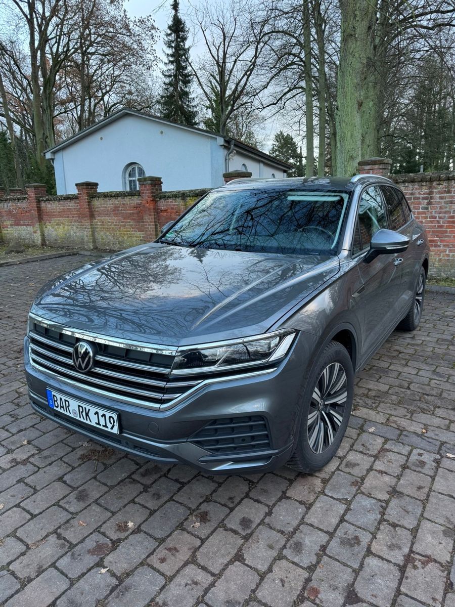 VW Touareg 3.0 V6 TDI 170kW SCR 4MOT Tiptr. AHK