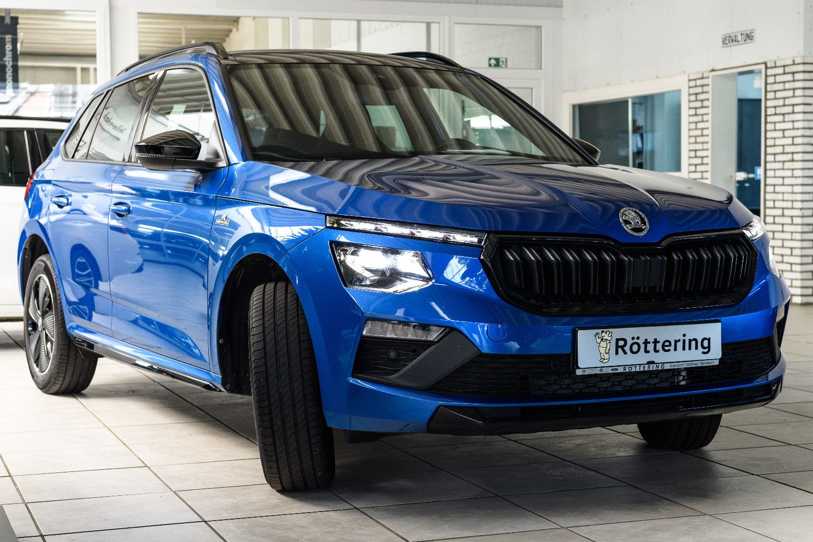 Fahrzeugabbildung SKODA Kamiq Monte Carlo + ACC + KAMERA + PANO + AHK