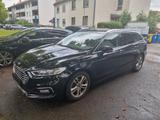 Ford Mondeo Turnier TitaniumS/S+Navi+Cam+KeyFree-Sys - Ford Mondeo in Frankfurt (Main)