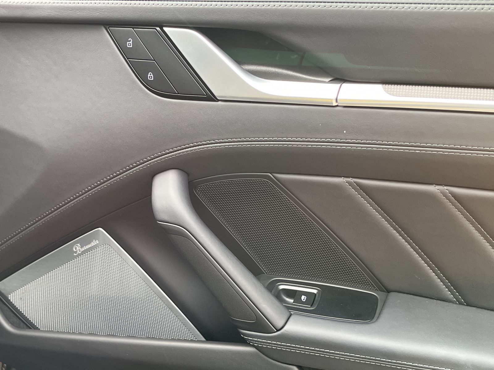 Fahrzeugabbildung Porsche 992 Turbo S Turbo S* PDLS*Matrix-LED*PASM*PVTS*K