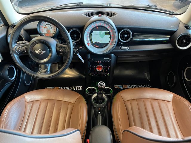 MINI Cooper *SHZ*PDC*NAVI*TEMPOMAT*LEDER*