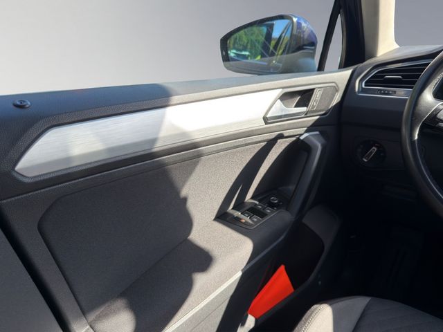 Tiguan 2.0 TDI Comfortline NAVI AHK ACC AID LED
