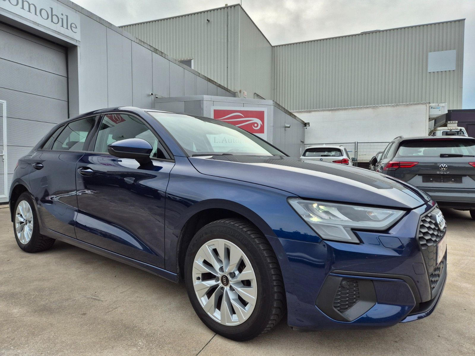Audi A3 PHEV 40 TFSI e 204cv // S-TRONIC // 2022 !! imagem 2