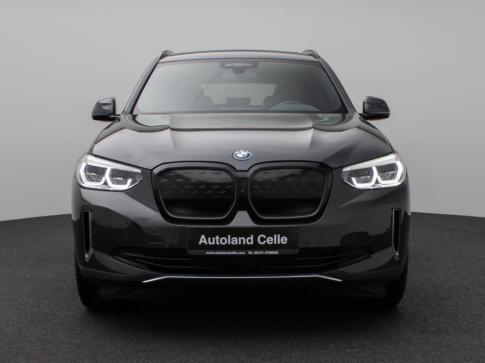 Fahrzeugabbildung BMW iX3 Impressive Panorama 360°HUD DAB H/K Sport