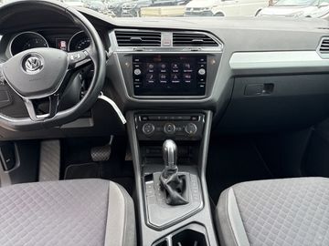 Volkswagen Tiguan - 9