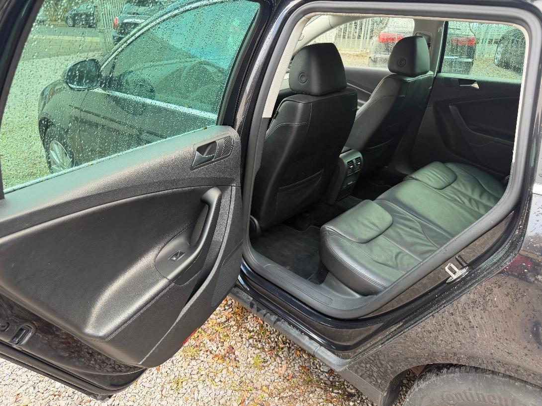 Volkswagen Passat 2009 — photo 11