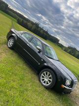 Chrysler 300C 3.0 CRD Autom. - - Chrysler 300C mit Diesel-Antrieb: Limousine