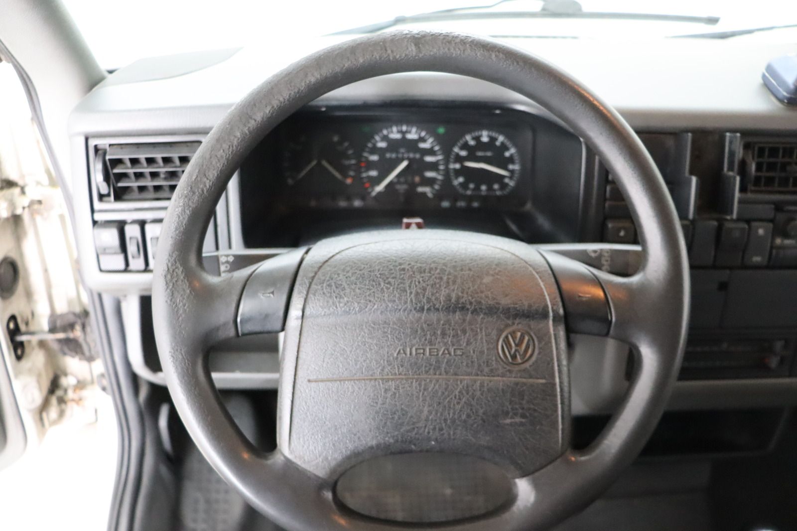 Fahrzeugabbildung Volkswagen T4 2.4 D Transporter