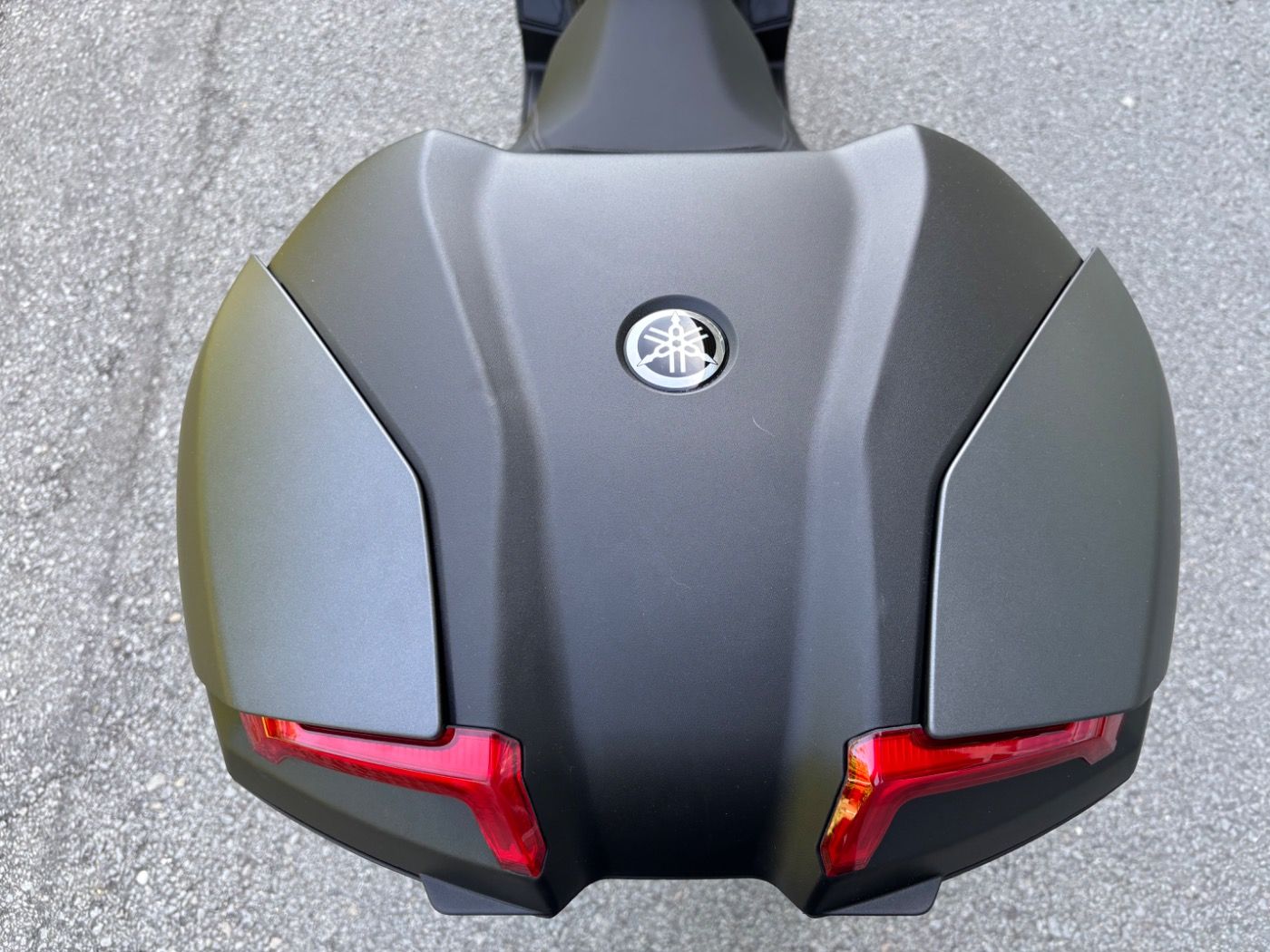 Fahrzeugabbildung Yamaha Xmax 300 ABS Modell 2024 Topcase