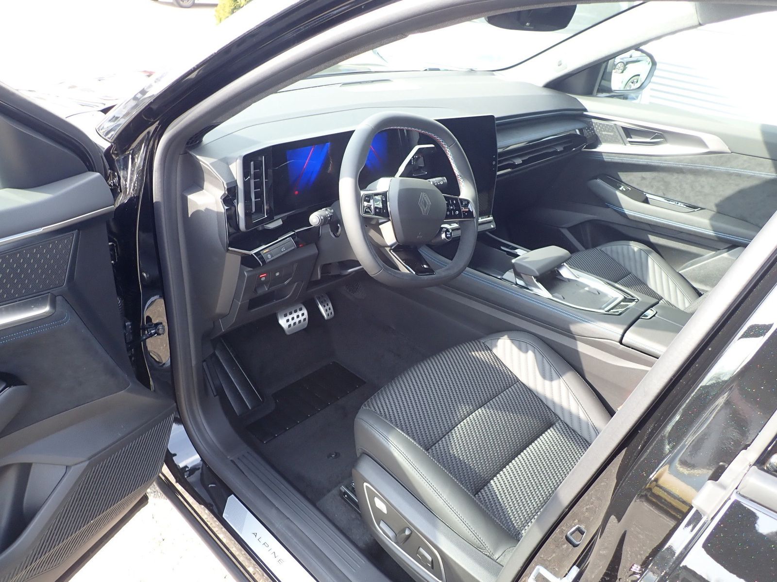 Fahrzeugabbildung Renault Austral Esprit Alpine Full Hybrid E-Tech 200
