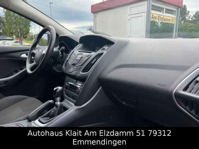 Fahrzeugabbildung Ford Focus Lim. Titanium Motorschaden