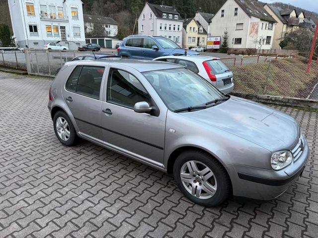 Volkswagen Golf  4 Special Automatik, Tüv 10/26, 198000 km