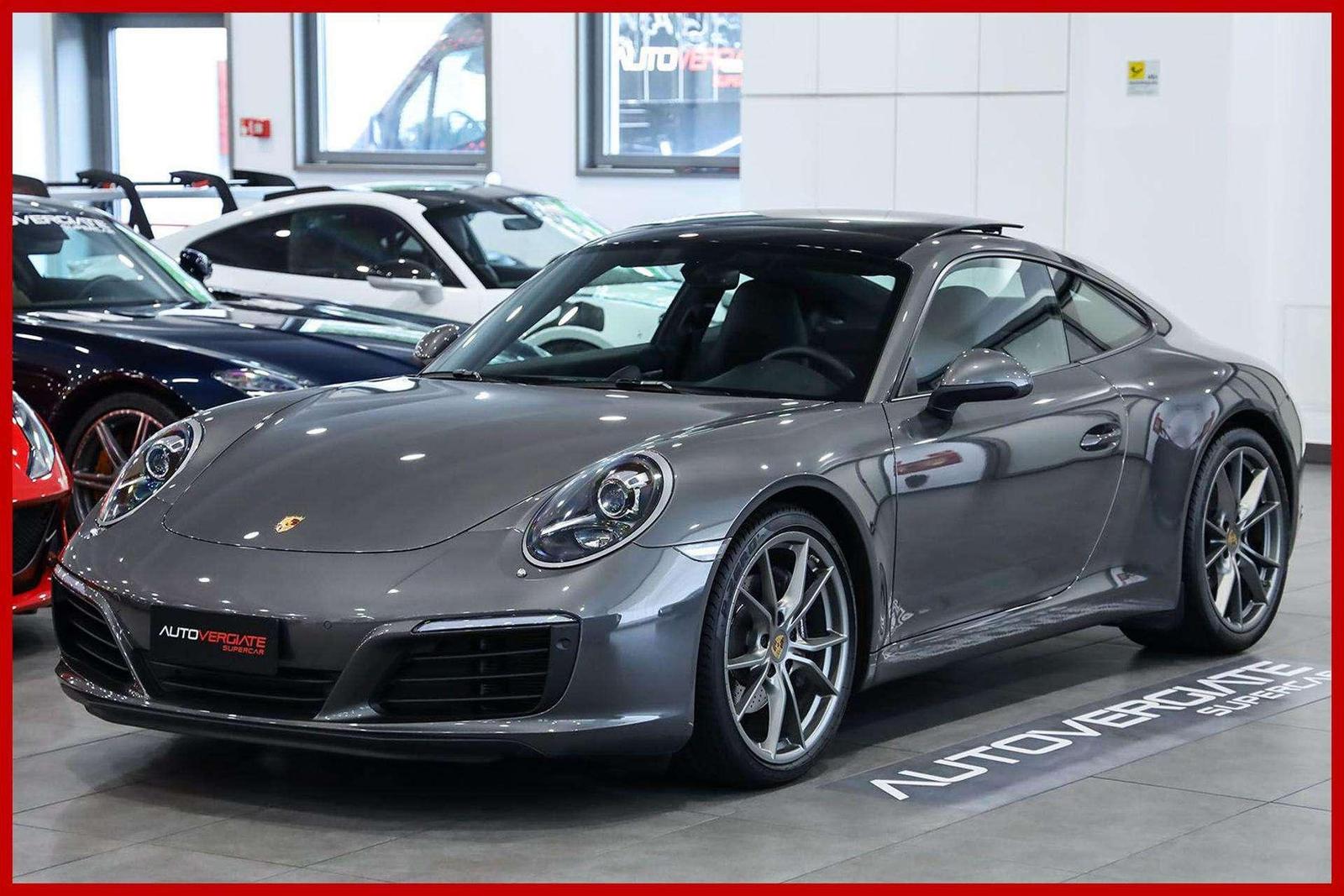 Porsche 991 Carrera Coupé**3.0