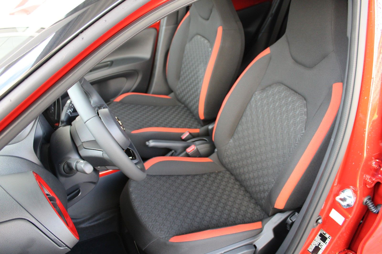 Fahrzeugabbildung Toyota Aygo X Teamplayer