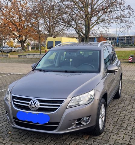 Volkswagen Tiguan Sport & Style 4Motion Automatik Tuv neu